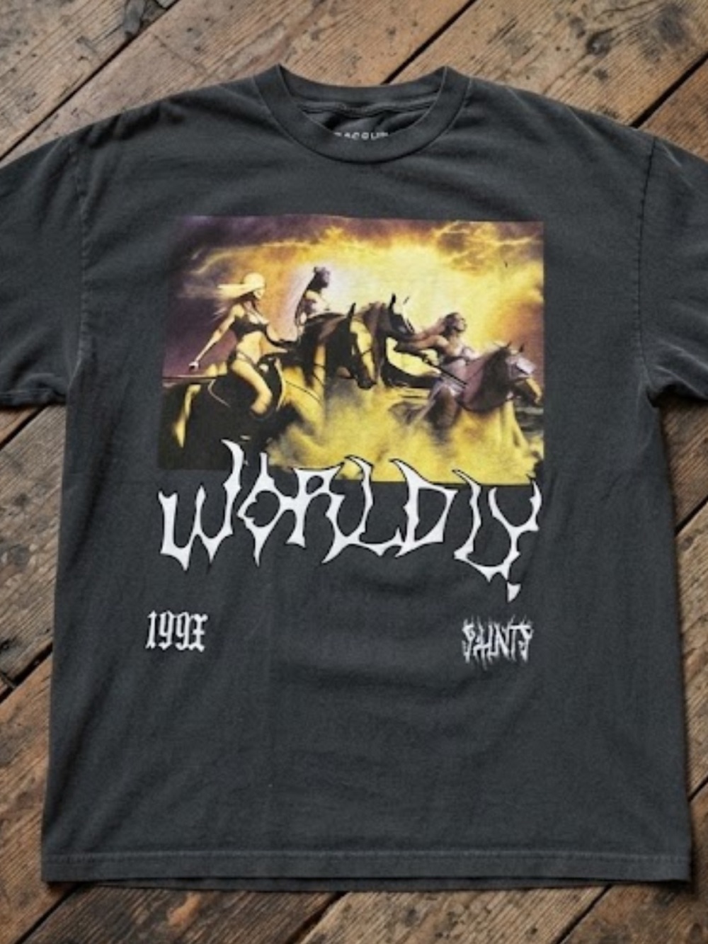 Pacsun worldly Shirt Vikings size Medium